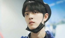 最新爆料王一博和肖战,揭秘两人关系背后的秘密